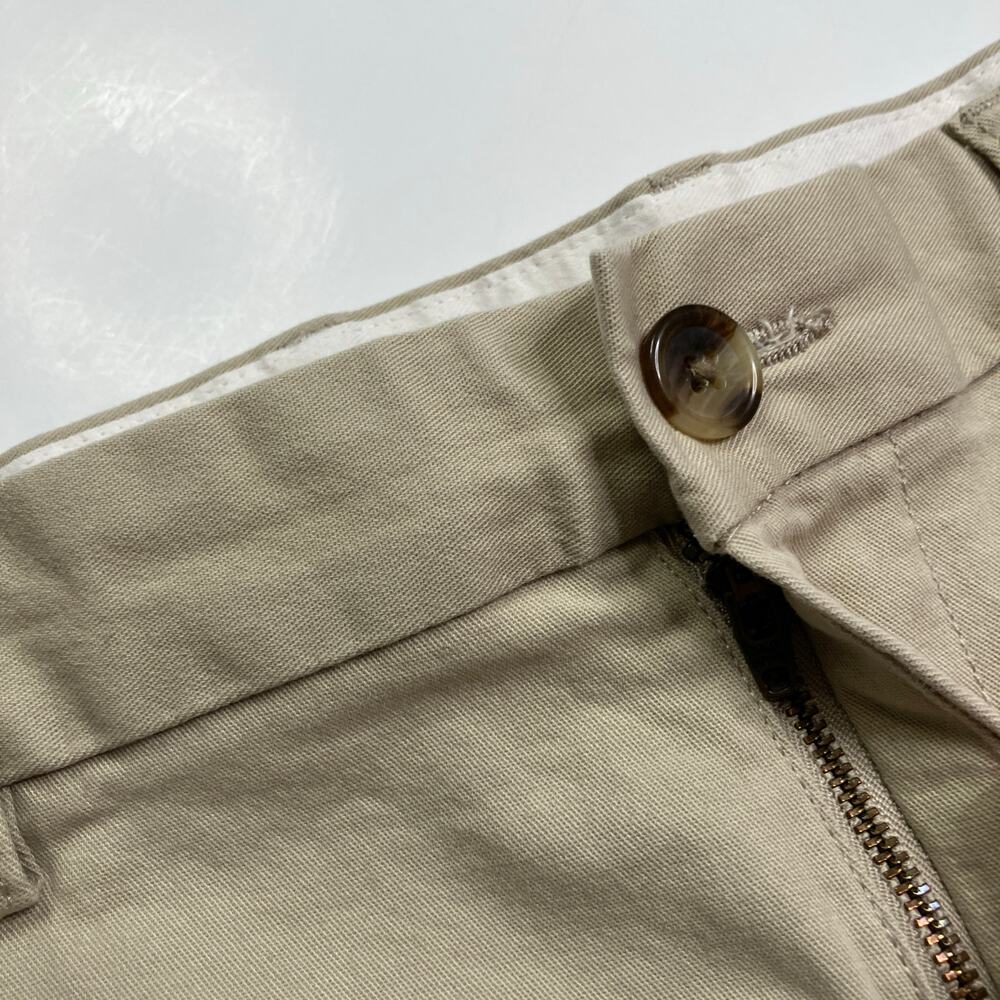 Old Navy | Ultimate Slim Built-In Flex Tan Cotton Chino Shorts Mens 34 - Picture 2 of 6